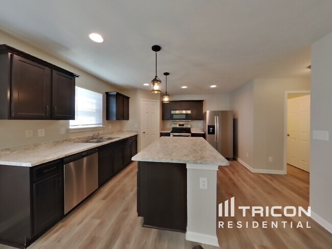 Foto del edificio - 718 Jefferson Park Dr