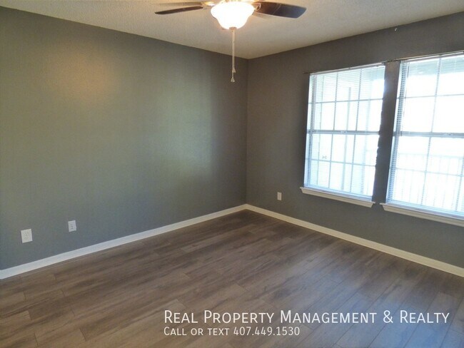 Building Photo - 6124 Westgate Dr