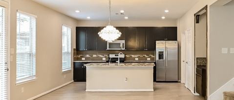 Foto del edificio - 14350 Persimmon Woods Dr