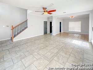 Foto del edificio - 8223 Manderly Pl