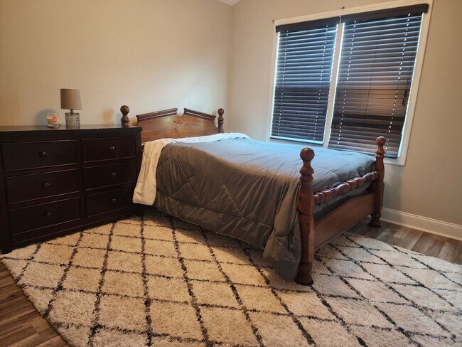 Foto del edificio - 4671 Centinnial ~ Orchard Park