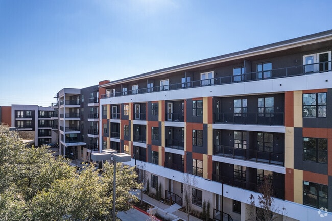 Jan 2023 - Fifteen15 South Lamar Apartments