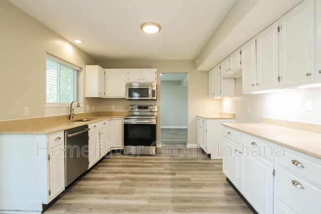Foto del edificio - 805 Timber Creek Dr
