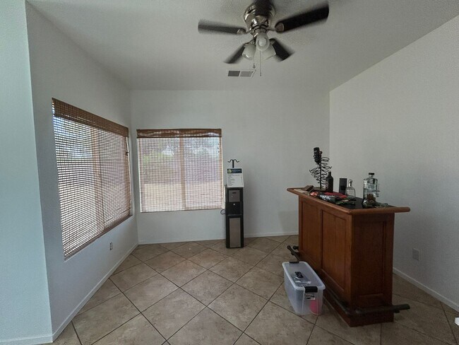 Foto del edificio - Great location on this split floorplan 3 b...