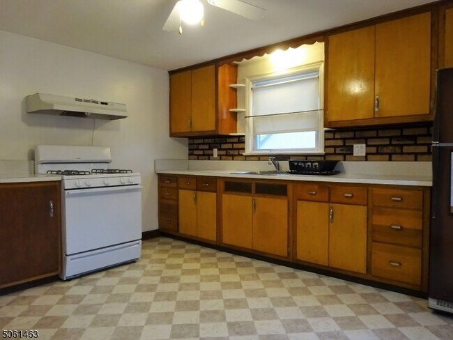 Foto del edificio - 512 Washington Ave