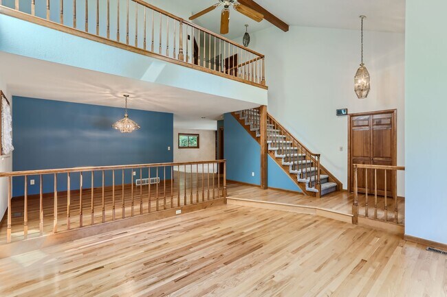 Foto del edificio - Evolve Real Estate: Gorgeous Single Family...