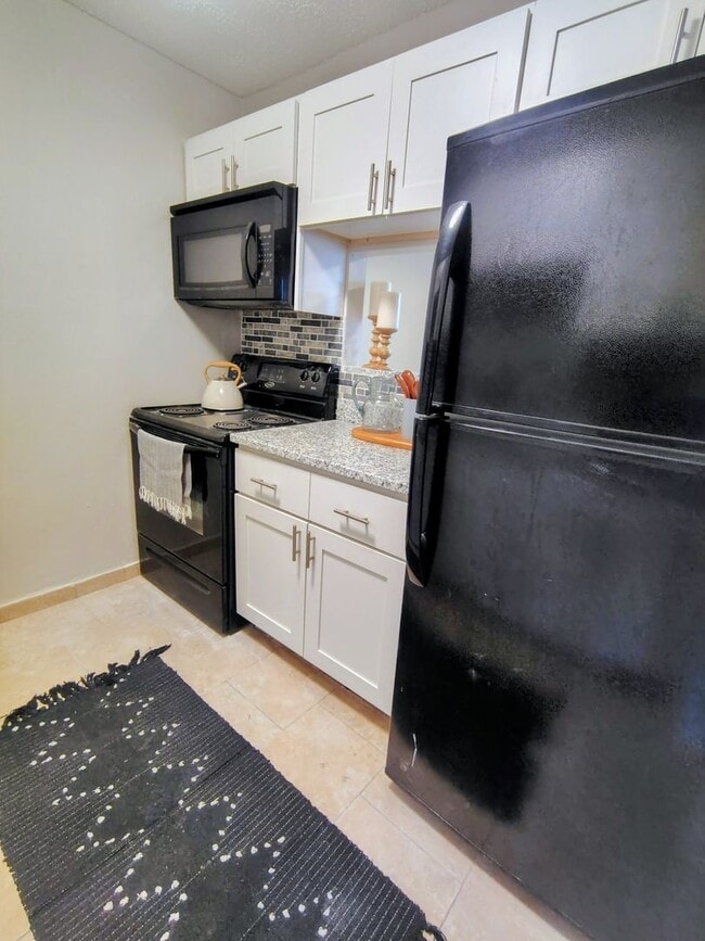 Interior Photo - Parc At 21st