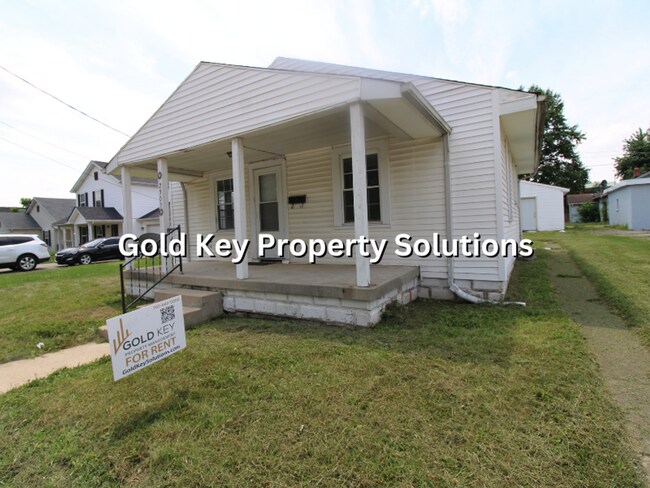 Building Photo - Cute and Cozy 1 BR 1 BA House with Garage (NO SECTION 8)