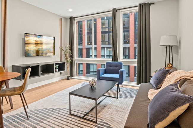 Building Photo - 916 N Delaware Ave