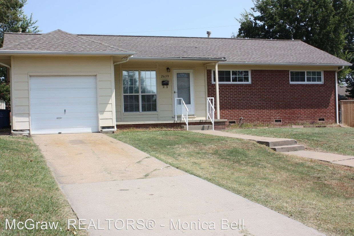 Primary Photo - 2639 S Norwood Ave
