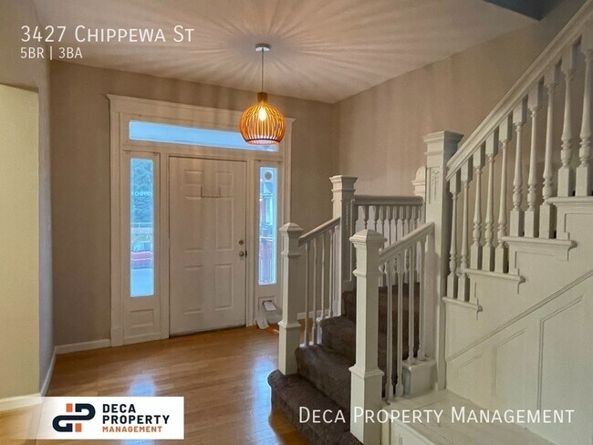 Foto del edificio - 5 Bedroom 3 Bathroom House