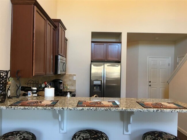 Foto del edificio - 2214 S Lakeline Blvd