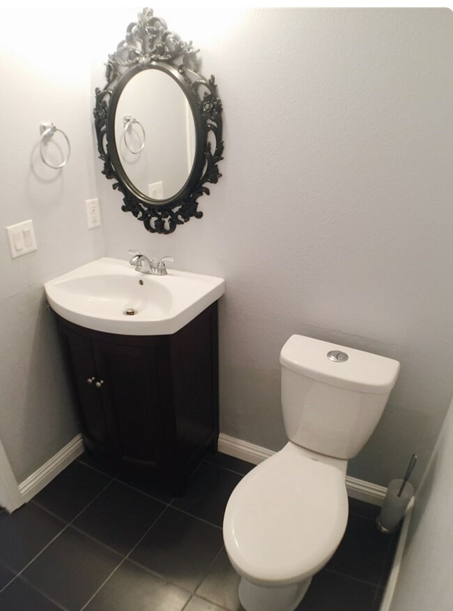 Foto del edificio - 8027 70th St