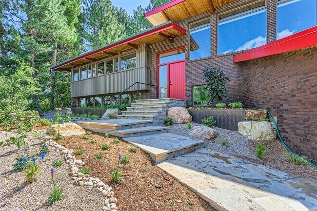 Foto del edificio - Incredible 5 bed, 3 bath Boulder Mountain ...