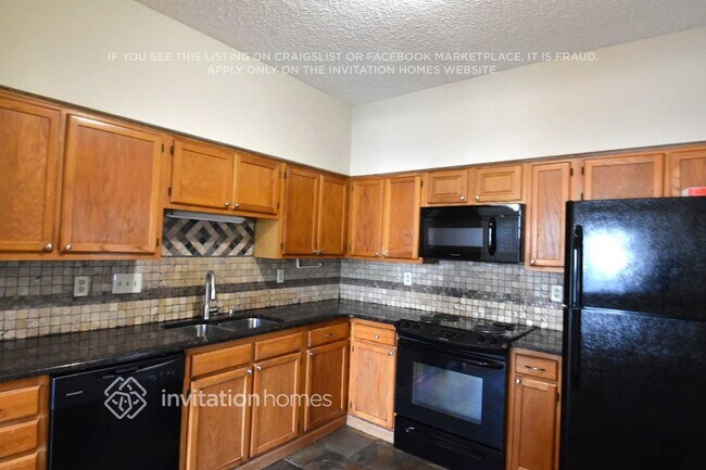 Foto del edificio - 1101 Gretna Green Dr