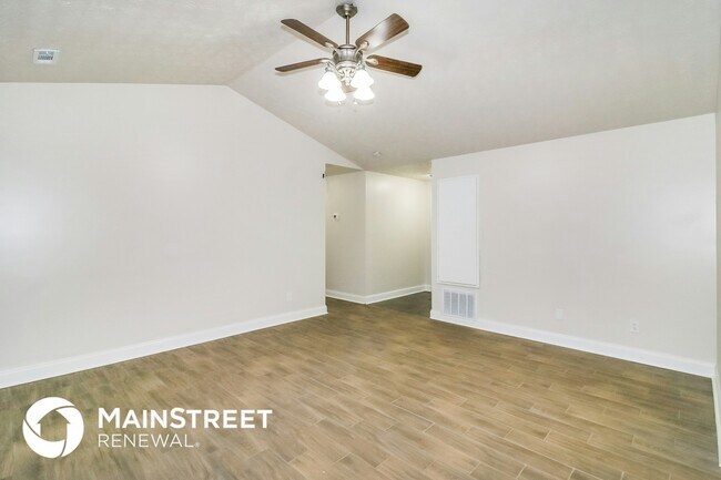 Foto del edificio - 420 Rosehill Dr