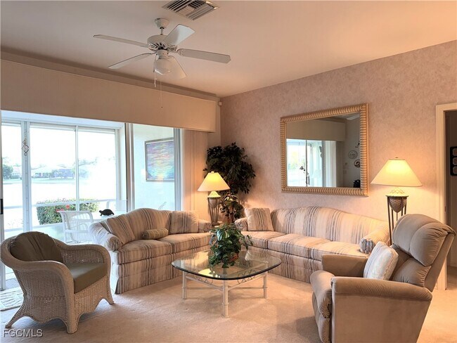 Foto del edificio - 11081 Lakeland Cir