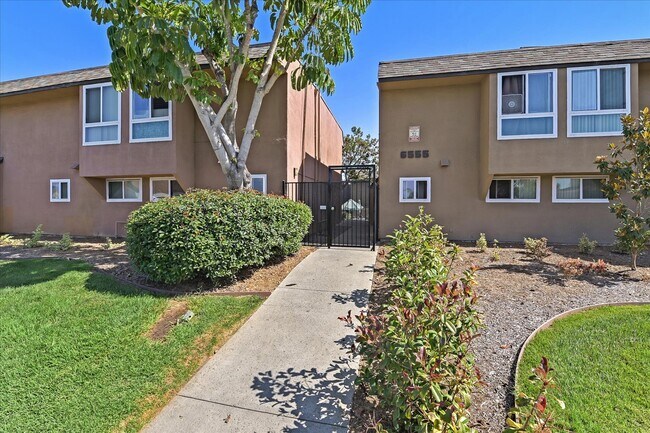 Building Photo - 6555 Mount Ada Rd