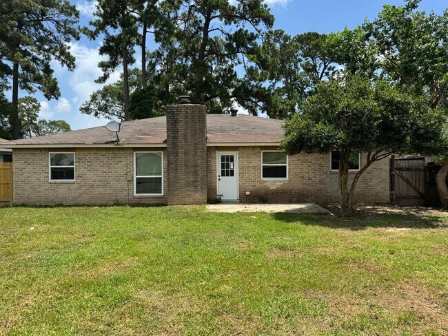 Foto del edificio - 23911 Verngate Dr