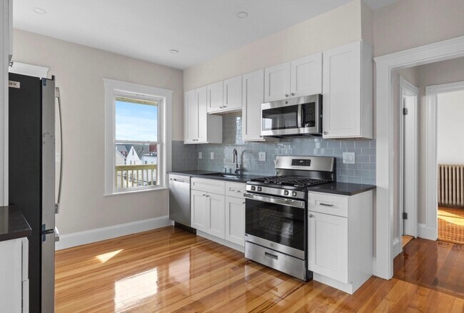Building Photo - 7 Speedwell St