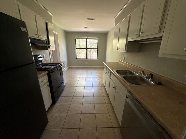 Foto del edificio - 2737 Royal St