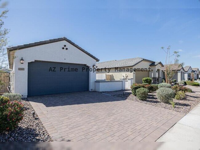 Building Photo - 12503 W Pkwy Ln