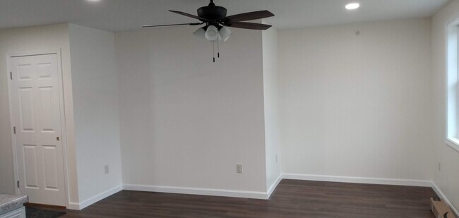 Foto del edificio - 184 Goboro Rd