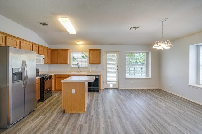 Building Photo - 3310 Zinfandel Ln