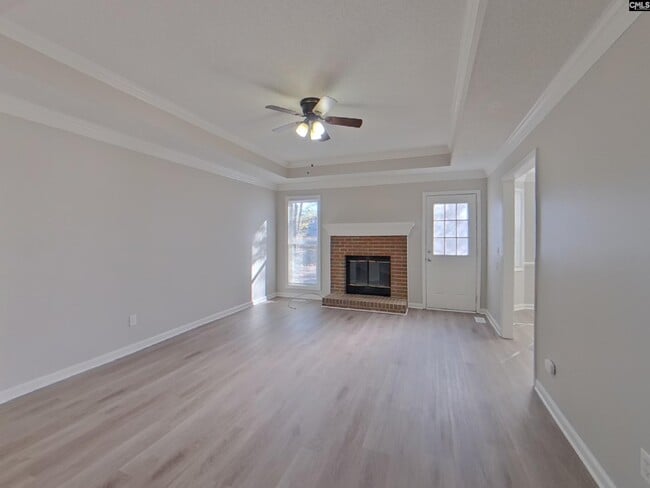 Building Photo - 118 Goldleaf St