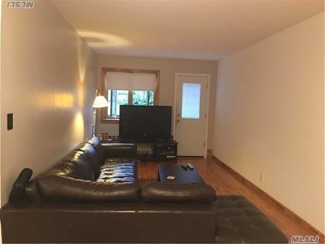 Foto del edificio - 63-27 71st St