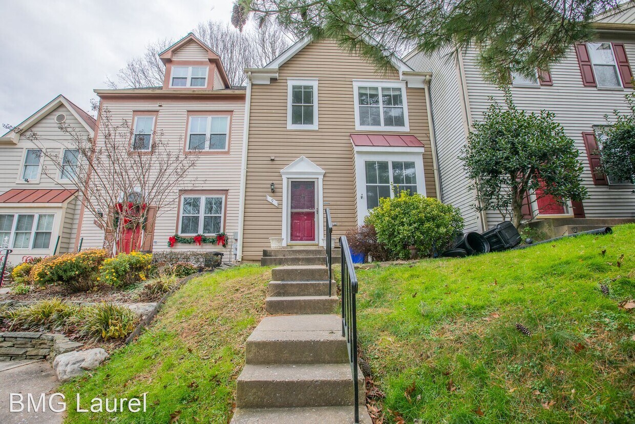 Primary Photo - 3 br, 3 bath House - 9 Waterside Ct