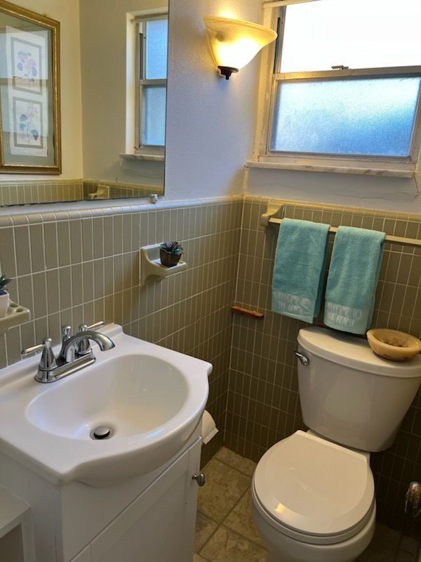 Foto del edificio - 2497 Country Club Dr