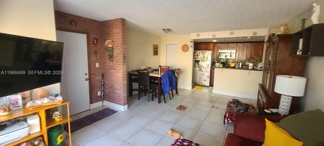 Foto del edificio - 4620 NW 79th Ave