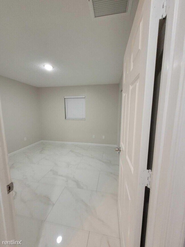Foto del edificio - 3 br, 2 bath House - 7605 Woodland Creek Ln