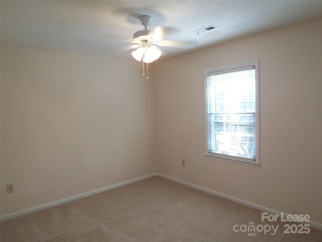 Foto del edificio - 4307 Claybury Ct