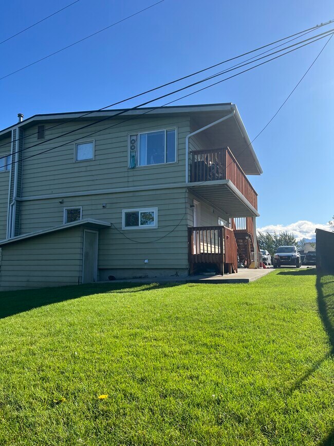 Foto del edificio - 4404 Forrest Rd