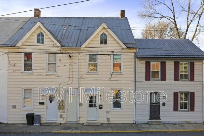 Foto del edificio - 216-218 N. College St