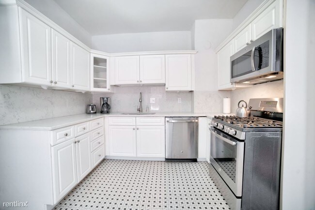 Building Photo - 2 br, 2 bath House - 702 Delmar Ave SE