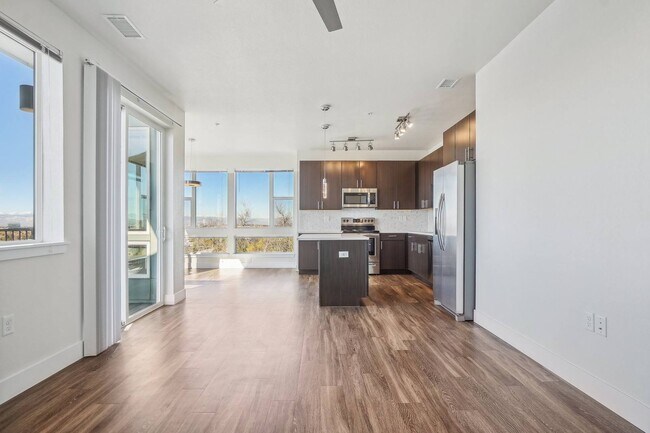 living-room-kitchen-2-high-line-pointe-mount-evans-b4-2x2-1281-610-07-27-2026.jpg - High Line Pointe