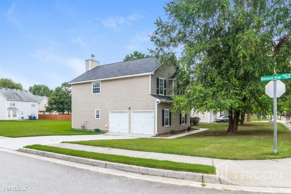 Foto principal - 3250 Millenium View Dr SW