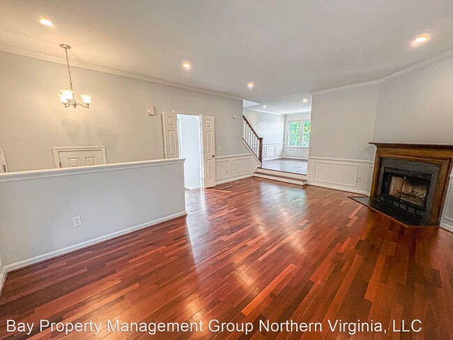 Building Photo - 3 br, 3.5 bath House - 13998 NEW BRADDOCK RD