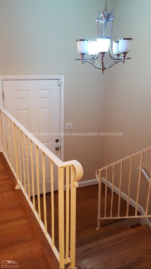 Building Photo - 3603 Hillsborough Ln