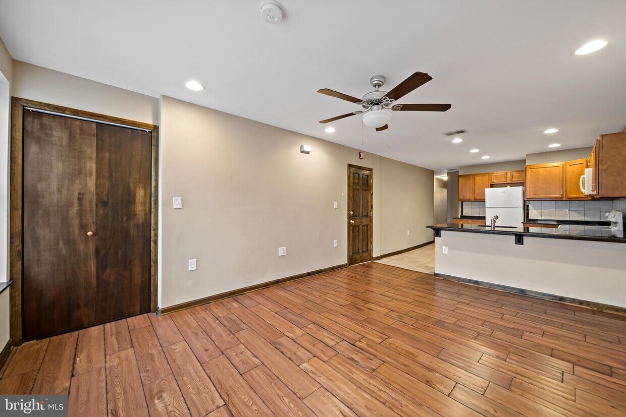 2116 S Broad St Unit 3, Philadelphia, PA 19145 Apartment for Rent in