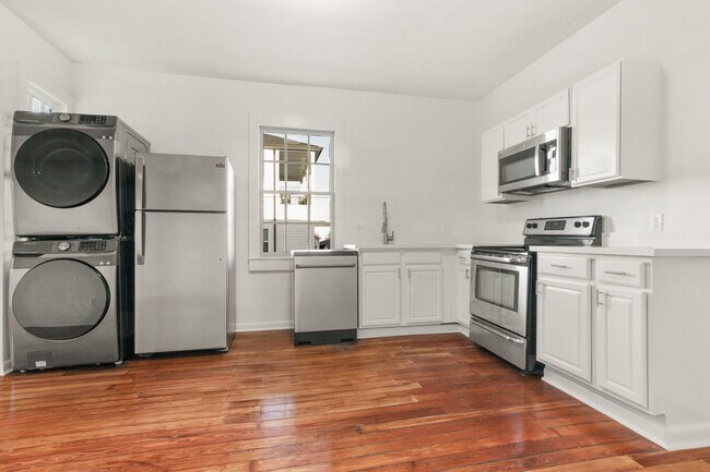 Foto del edificio - 3700 S Liberty St