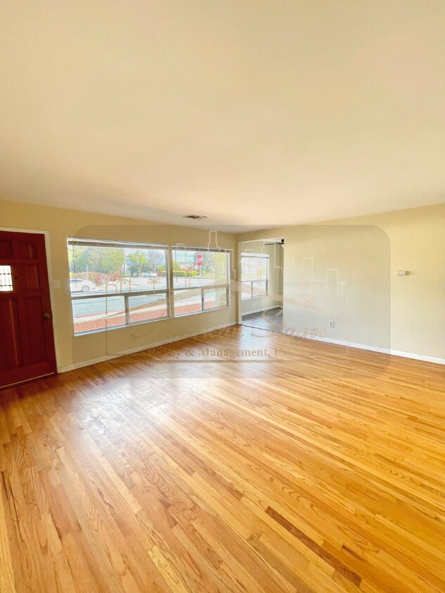 718 E College Ave, Lompoc, CA 93436 House Rental in Lompoc, CA