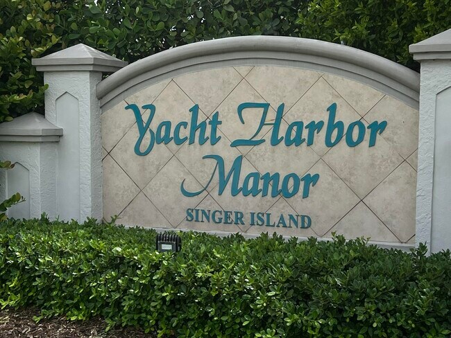 Foto del edificio - 1260 Manor Dr