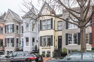 Building Photo - 2916 Olive St NW