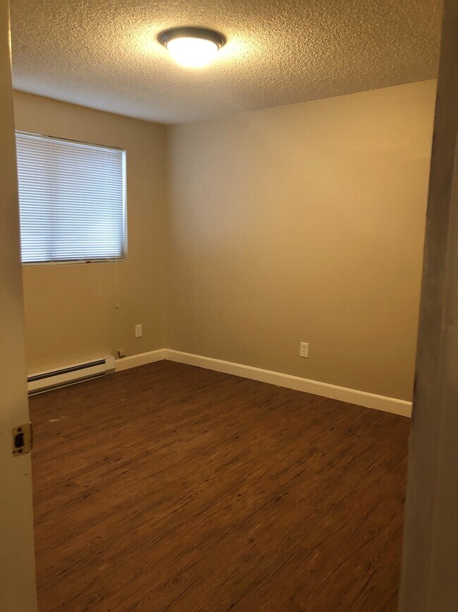 Foto del edificio - 822 W Mansfield Ave