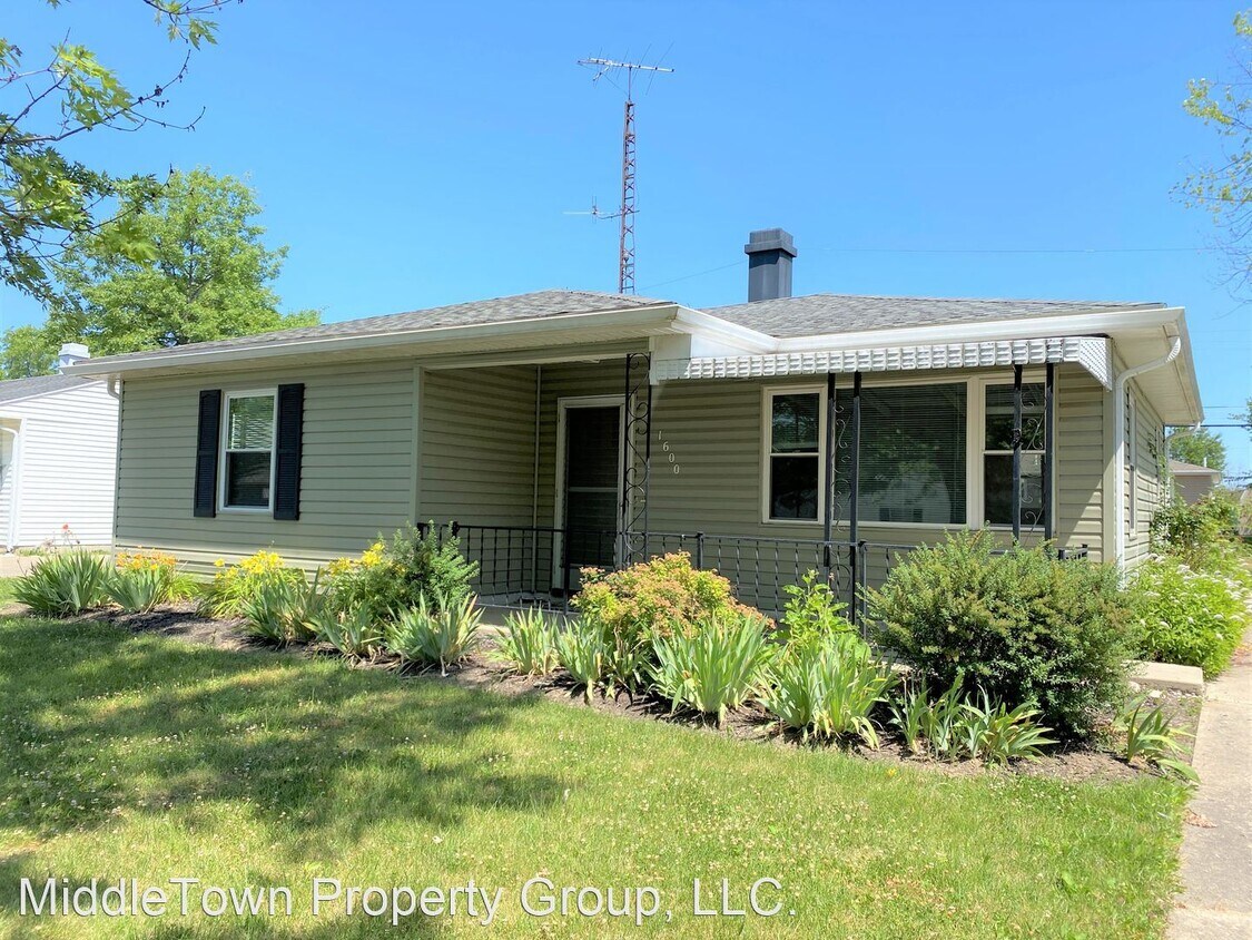 Primary Photo - 2 br, 1 bath House - 1600 W Royale Dr.