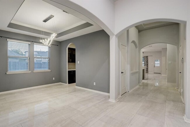 Building Photo - 632 Pedernales St